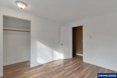 Welcome to this beautiful home in sought after SE Salemplete