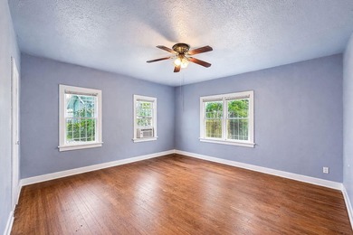 FANTASTIC OPPORTUNITY! Spanish Mission style home with Guest - photo 49