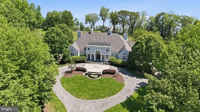 A truly iconic Annapolis offering, this extraordinarily rare - photo 8