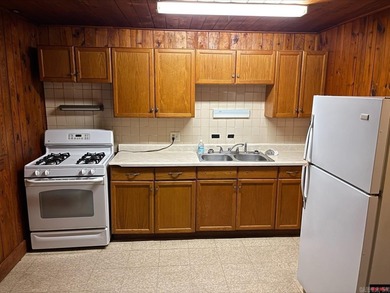 Twin Gables #2 offers 7 units on 1.56 acres m/l and is fully - photo 9