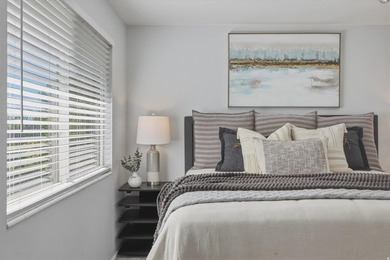 Open House: Saturday, July 18, 11:00 a.m. to 2:00 p.m. Charming - photo 11