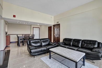 Welcome to this well-appointed two-bedroom, two-bathroom - photo 12