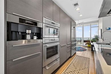 Welcome to Unit 3102, an ultra-rare junior penthouse-one of only - photo 13
