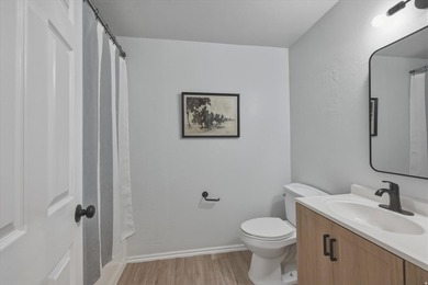Open House: Saturday, July 18, 11:00 a.m. to 2:00 p.m. Charming - photo 13