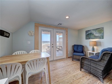 LOCATION!! LOCATION!! LOCATION!! What an opportunity to own the - photo 16