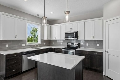 This beautiful home is in like new condition; with 4 bedrooms - photo 16