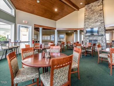Beautiful custom home in the highly desirable Chapel Ridge - photo 16