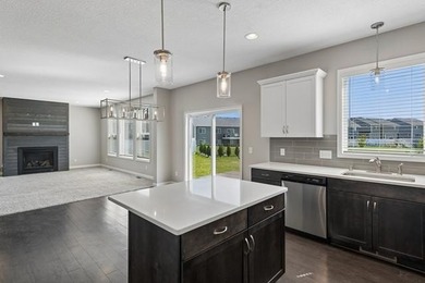 This beautiful home is in like new condition; with 4 bedrooms - photo 17