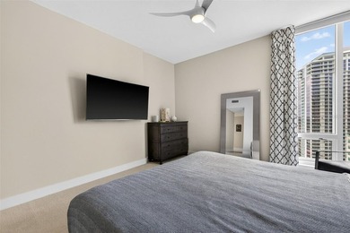 Welcome to Unit 3102, an ultra-rare junior penthouse-one of only - photo 30