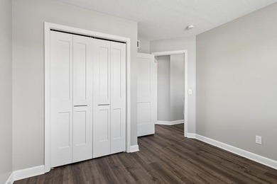 This beautiful home is in like new condition; with 4 bedrooms - photo 31