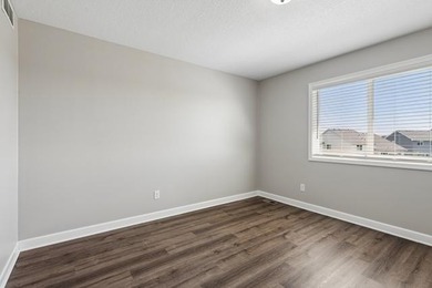 This beautiful home is in like new condition; with 4 bedrooms - photo 32