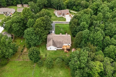 Nestled in the desirable Lake Tansi community, this beautifully - photo 7
