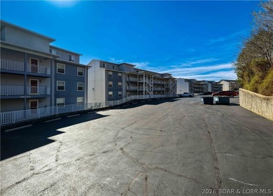 Enjoy peaceful lake living at the 5 MM of the Big Niangua Arm in - photo 41