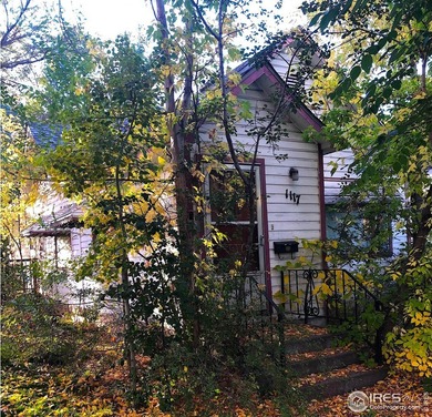 Lake Loveland Home For Sale in Loveland Colorado