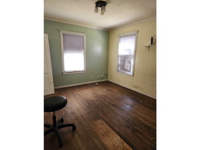 Investment opportunity on a spacious approximately .25-acre lot! - photo 14