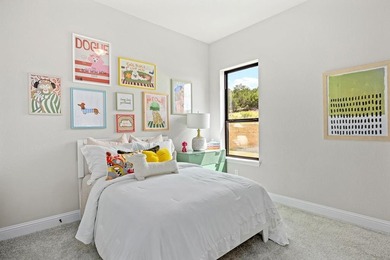 BRAND NEW CONSTRUCTION by Oakmont Homes. This charming garden - photo 15