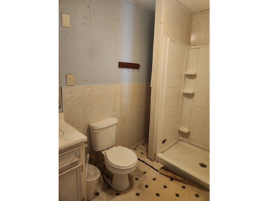 Investment opportunity on a spacious approximately .25-acre lot! - photo 18