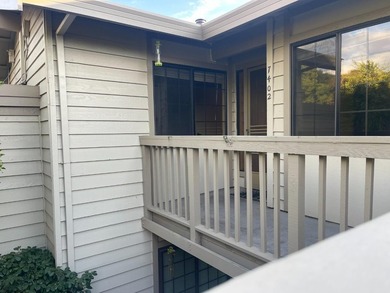 Enjoy views and an exceptional location in The Villages Golf and - photo 4
