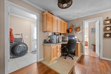 Escape to the tranquility of rural waterfront living! This - photo 30