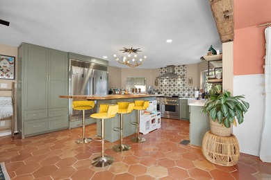 Lake Ouachita Home For Sale in Pencil Bluff Arkansas