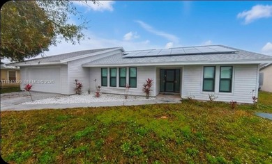 St. Lucie River Home For Sale in Port Saint Lucie Florida