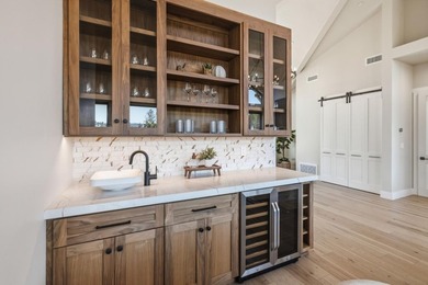 Welcome to 230 Fern Rock Way, nestled in the Santa Cruz - photo 6
