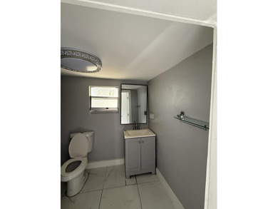 Don't miss this beautifully renovated, centrally located - photo 7