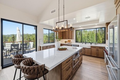 Welcome to 230 Fern Rock Way, nestled in the Santa Cruz - photo 8