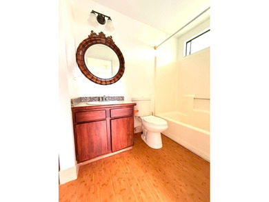Experience refined island living in this Kilauea single-family - photo 13