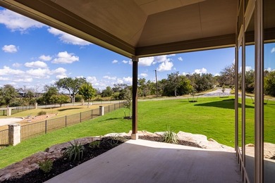 BRAND NEW CONSTRUCTION by Oakmont Homes. This charming garden - photo 15