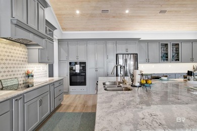 Welcome to an extraordinary custom-built luxury residence on one - photo 17