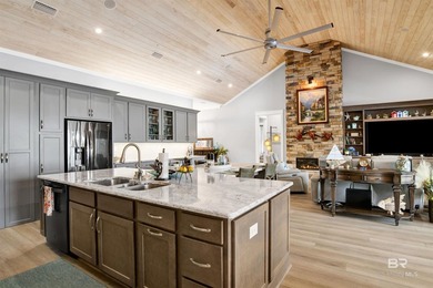Welcome to an extraordinary custom-built luxury residence on one - photo 18