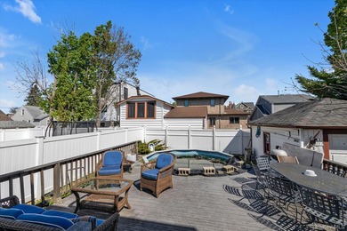 Great opportunity to purchase a 3 BR, 2 full bath Colonial in S - photo 18