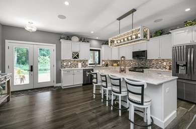 This 5-bedroom, 3.5-bath, 4,600-square-foot 3-year-old home - photo 9