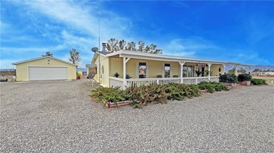 Immaculate 3-bedroom, 2-bath manufactured home on 2.5 acres