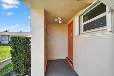 Charming 2 bedroom, 1 bathroom villa in the desirable Dudley - photo 4