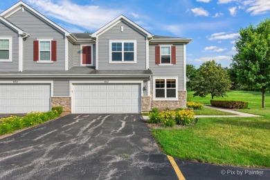 Lake Townhome/Townhouse Sale Pending in Pingree Grove, Illinois
