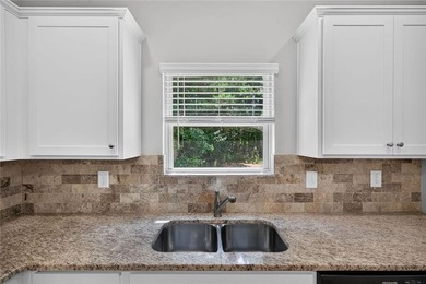 Move-in ready 4 bedroom 2 1/2 bath in Lakeside just in time for - photo 15