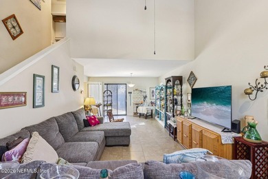 3BR/2.5BA corner-unit condo in a quiet, centrally located - photo 8