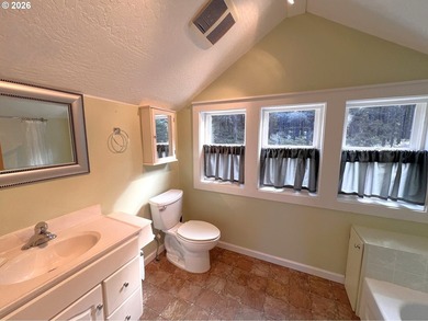 Experience the serenity of Oregon's coastline from this private - photo 39