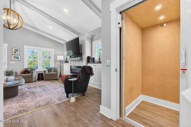 What if you could have space, luxury, and location all in one? - - photo 12