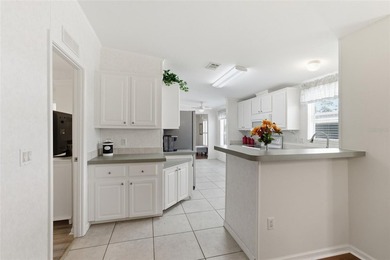 This impeccably maintained and move-in-ready manufactured home - photo 22