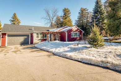 Lake Micigan - Door County Home For Sale in Sister Bay Wisconsin