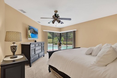 Experience the pinnacle of coastal elegance in one of Naples' - photo 11