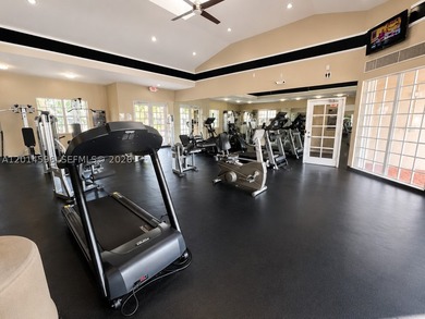 Resort-Style Living - Beautiful 1-Bedroom, 1-Bath 2nd Floor Unit - photo 12