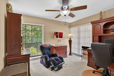 Experience the pinnacle of coastal elegance in one of Naples' - photo 14
