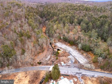 The Poconos, the primary tourist destination in Pennsylvania, is - photo 14