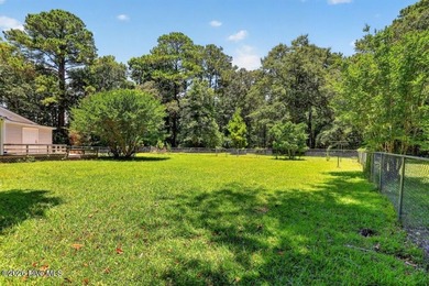 Conveniently located just off Highway 70, this charming - photo 21