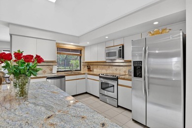 Experience the pinnacle of coastal elegance in one of Naples' - photo 28