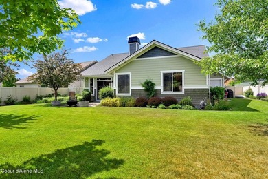 Welcome to Radiant Lake Living! Located in the highly desirable - photo 36